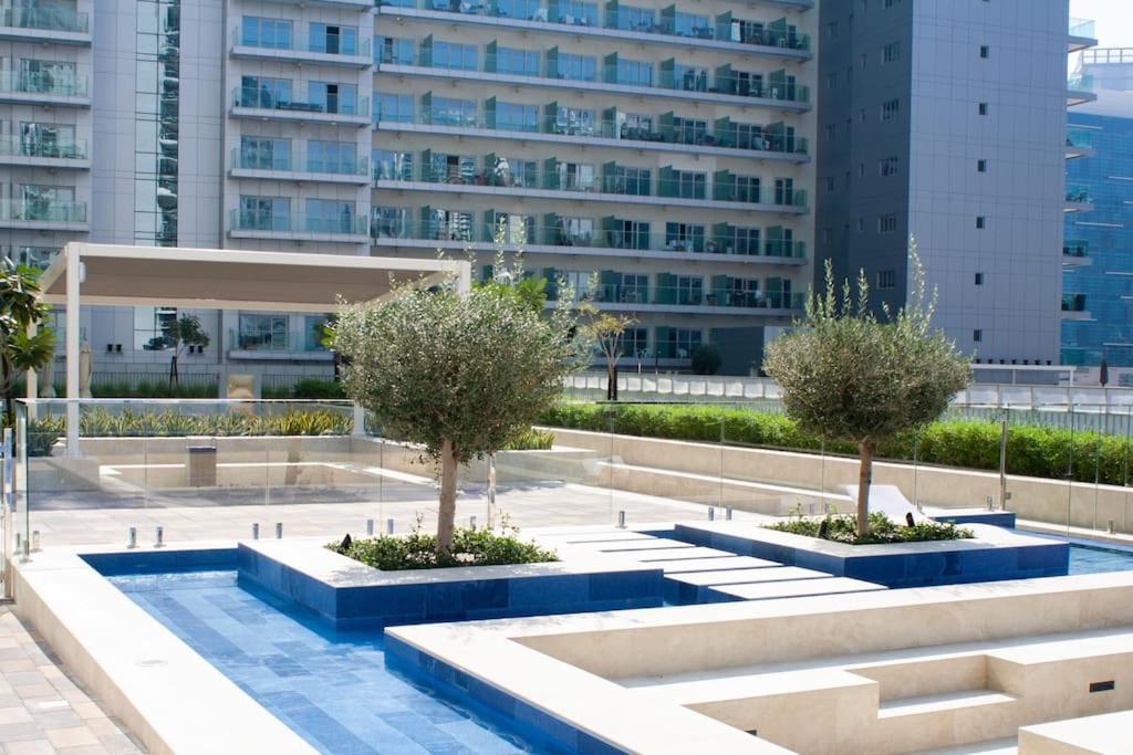 Vera Residences By Damac I 1Br Luxury Aparthotel Dubai Luaran gambar